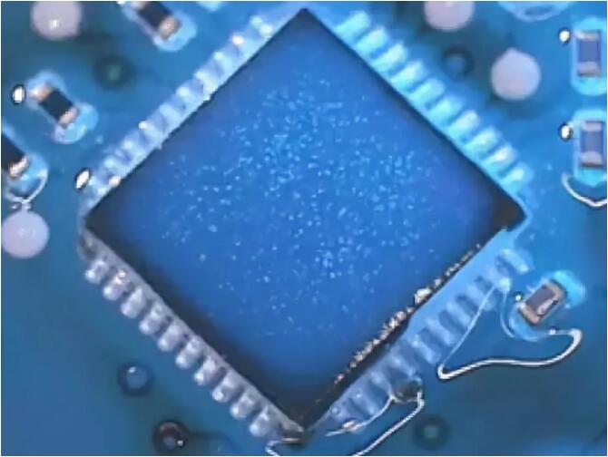 三防膠的氣泡 三防膠的氣泡